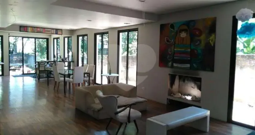 Casa com 4 quartos à venda em Interlagos, São Paulo 