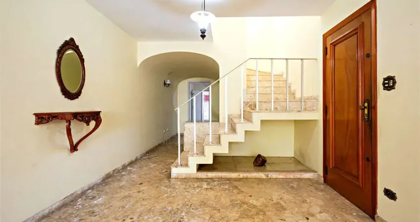 Sobrado com 3 quartos à venda em Cidade Monções - SP