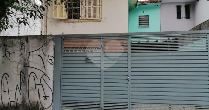 Sobrado com 3 quartos à venda em Campo Belo - SP