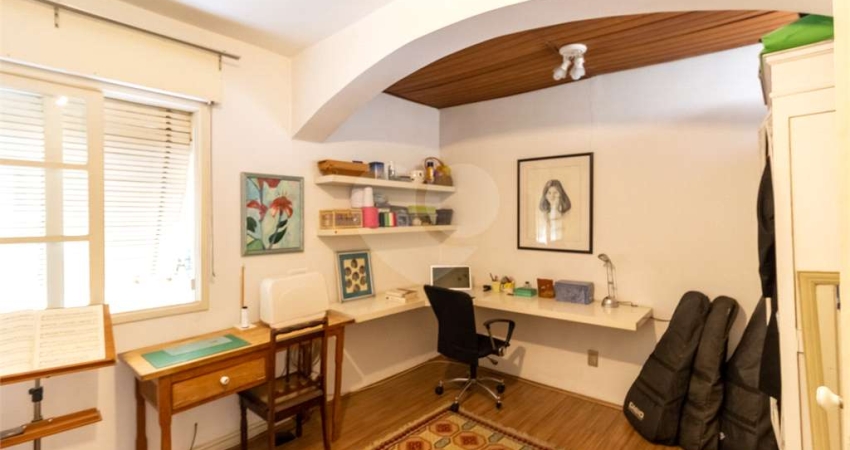 Casa com 4 quartos à venda na Joaquim Lima De Moraes, Brooklin, São Paulo