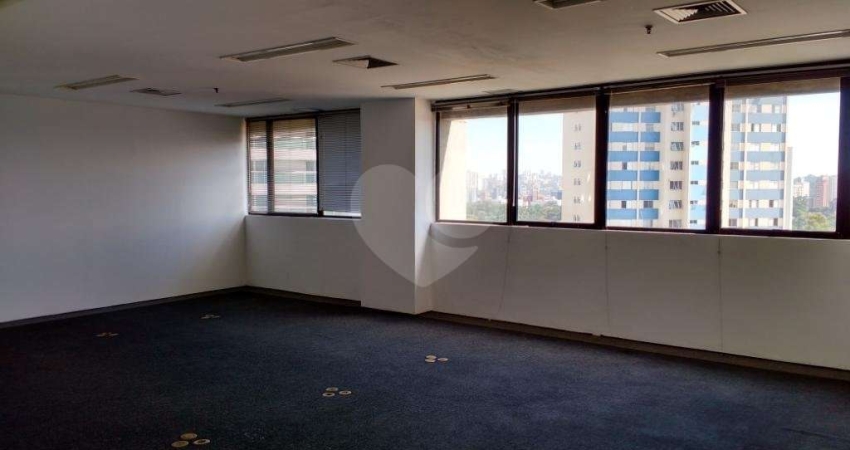 Sala comercial para alugar na Avenida Adolfo Pinheiro, Alto da Boa Vista, São Paulo