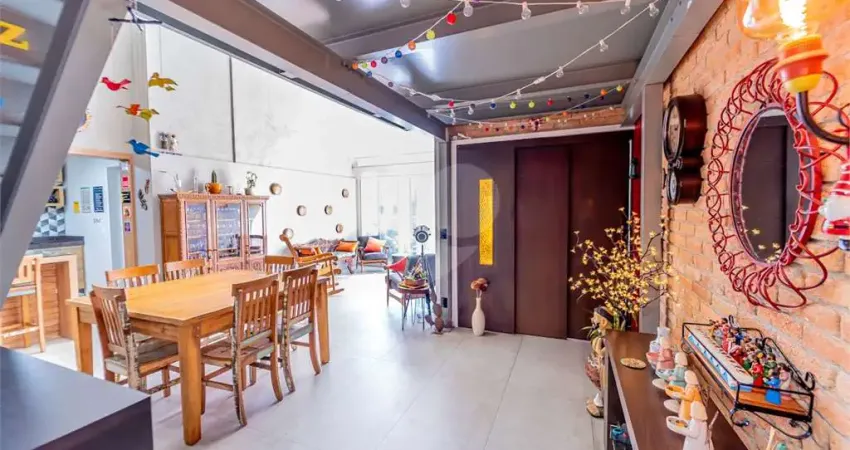 Apartamento à venda com 3 quartos, sendo 3 suítes, no condomínio Nova York Penthouses, São Paulo - SP