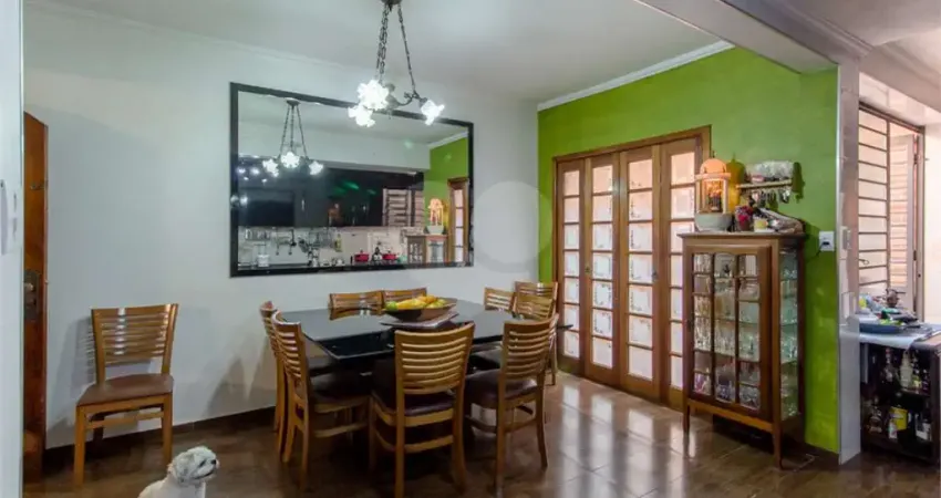 Casa de vila com 4 quartos à venda em Vila São Francisco (zona Sul) - SP