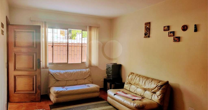 Casa de vila com 3 quartos à venda em Jardim Umuarama - SP