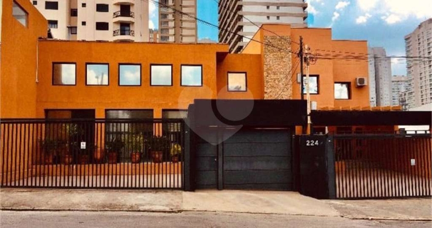 Casa com 7 quartos à venda ou para locação em Santo Amaro - SP