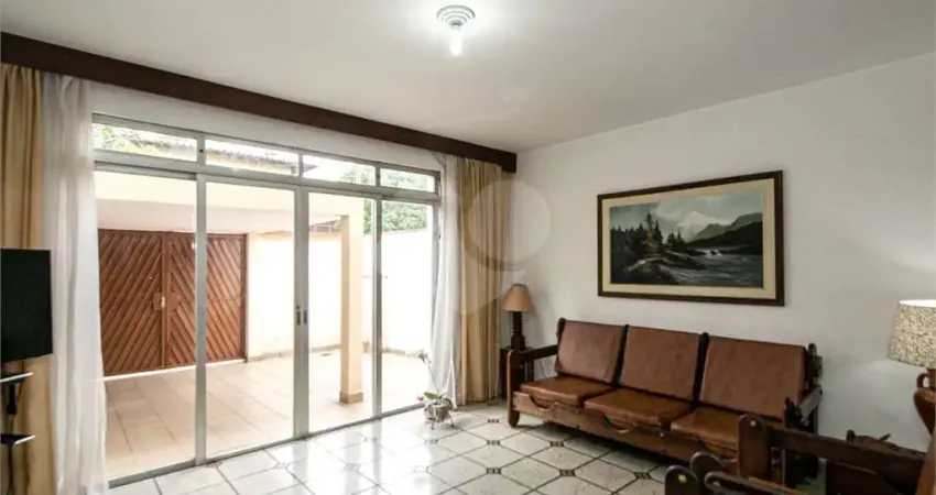 Casa com 3 quartos à venda no Alto da Boa Vista, São Paulo