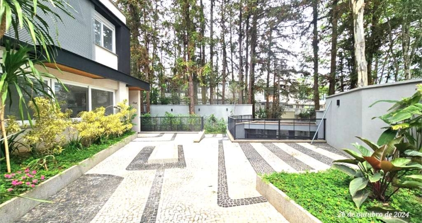 Condomínio com 4 quartos à venda em Jardim Dos Estados - SP