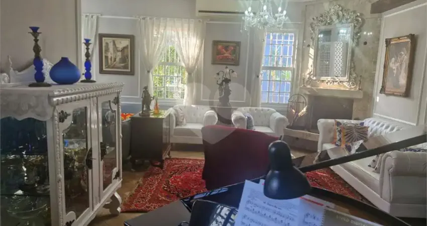 Sobrado com 5 quartos à venda em Jardim Santo Amaro - SP