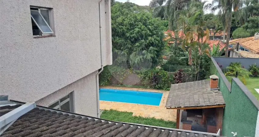 Casa com 4 quartos para alugar na Marivaldo Fernandes, Interlagos, São Paulo