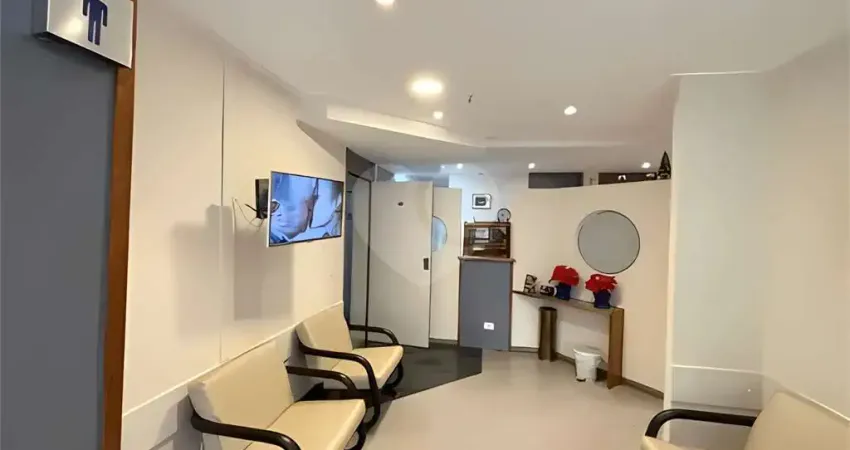 Sala comercial à venda na Avenida Moema, Moema, São Paulo