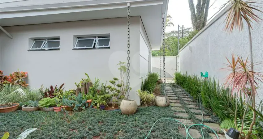 Sobrado com 4 quartos à venda em Jardim Santo Amaro - SP