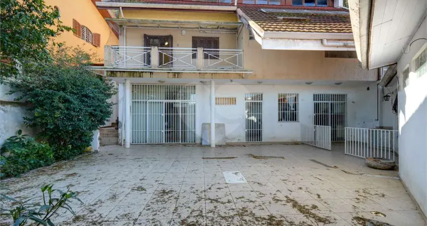Sobrado com 4 quartos à venda em Jardim Petrópolis - SP