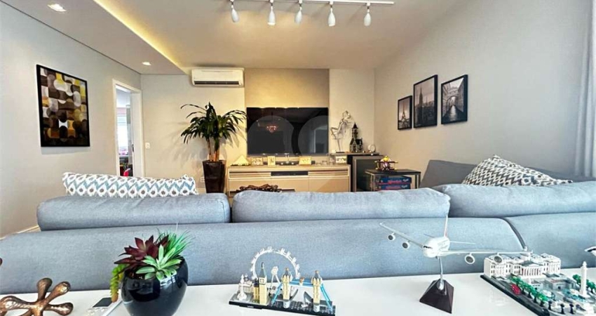 Apartamento com 3 quartos à venda em Vila Cordeiro - SP