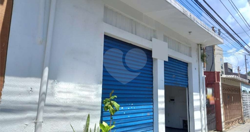 Casa térrea com 3 quartos à venda ou para locação em Chácara Santo Antônio (zona Sul) - SP