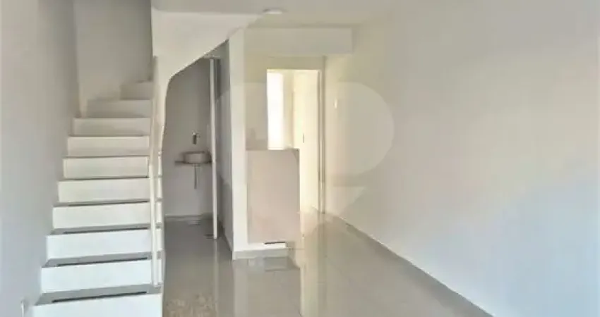 Sobrado com 2 quartos para locação em Chácara Santo Antônio (zona Sul) - SP