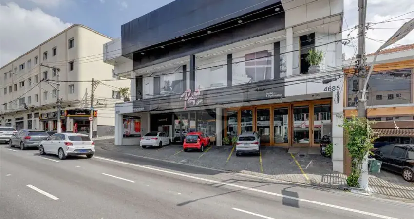 Prédio à venda na Avenida Washington Luís, Santo Amaro, São Paulo