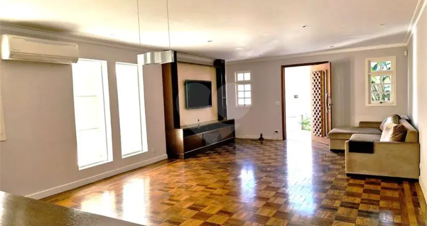 Casa com 3 quartos à venda na Rua Irineu Marinho, Alto da Boa Vista, São Paulo