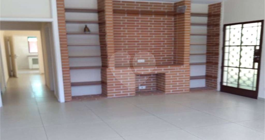 Casa térrea com 3 quartos à venda em Vila Almeida - SP