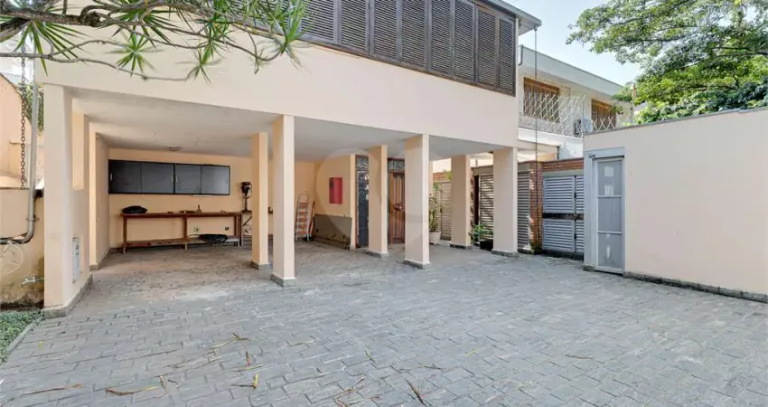 Casa com 4 quartos à venda no Alto da Boa Vista, São Paulo 