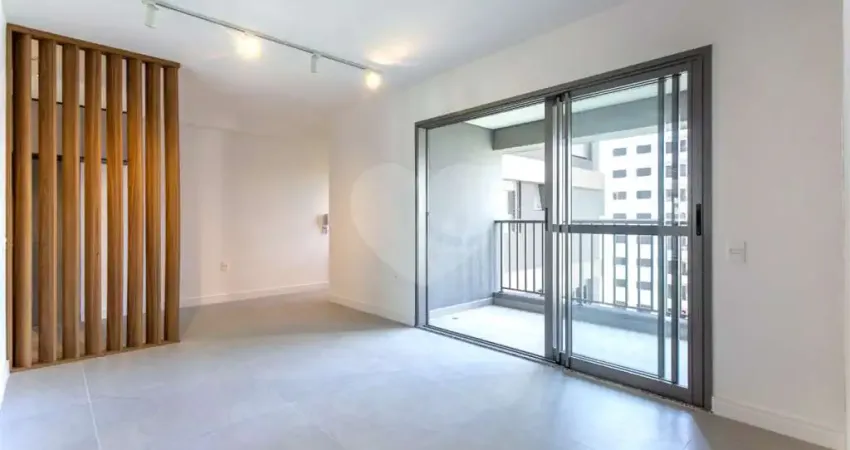 Apartamento com 3 quartos à venda ou para locação em Indianópolis - SP