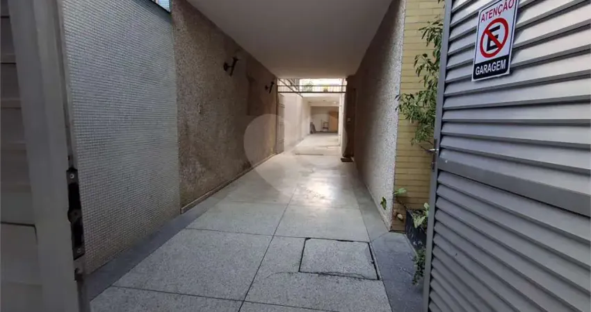 Sobrado com 5 quartos para locação em Vila Olímpia - SP