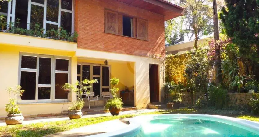 Sobrado com 7 quartos à venda ou para locação em Jardim Marajoara - SP
