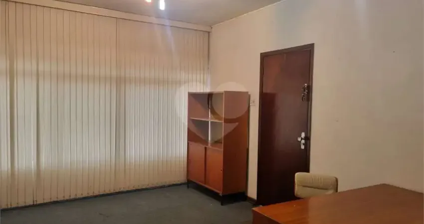 Sobrado com 3 quartos à venda em Cidade Monções - SP