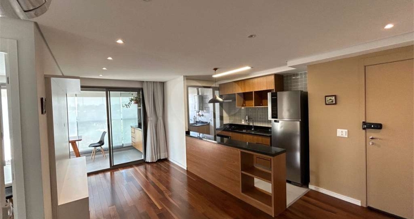 Apartamento com 2 quartos à venda ou para locação em Santo Amaro - SP