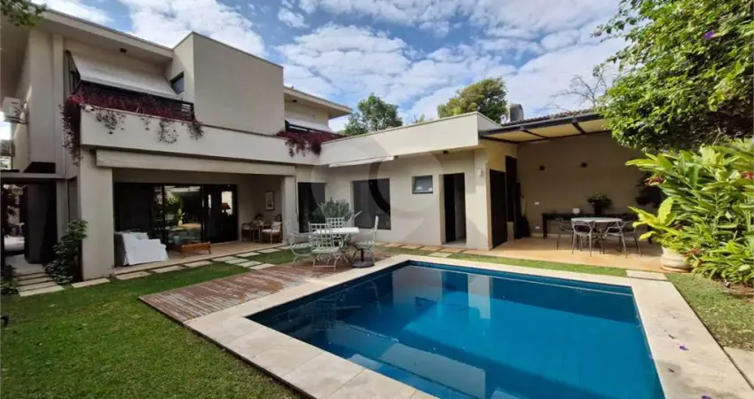 Sobrado com 3 quartos à venda em Granja Julieta - SP
