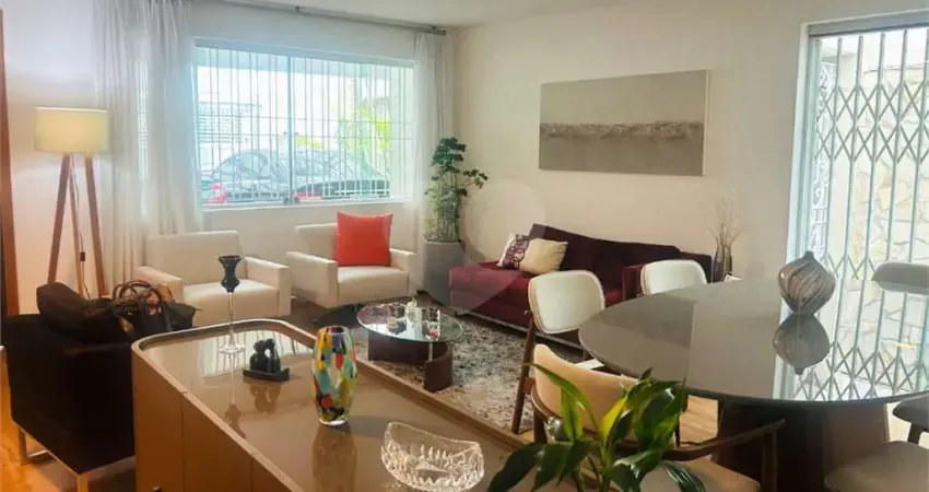 Casa com 3 quartos à venda na Vila Cordeiro, São Paulo 