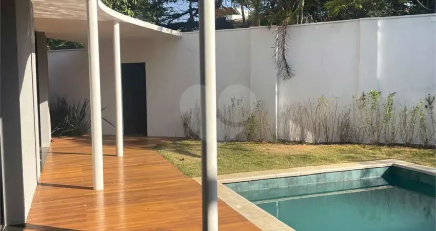 Casa com 4 quartos à venda na Rua Pedro de Toledo, Vila Clementino, São Paulo