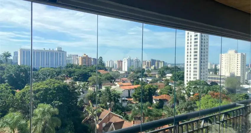 Apartamento com 3 quartos para alugar em Santo Amaro, São Paulo 
