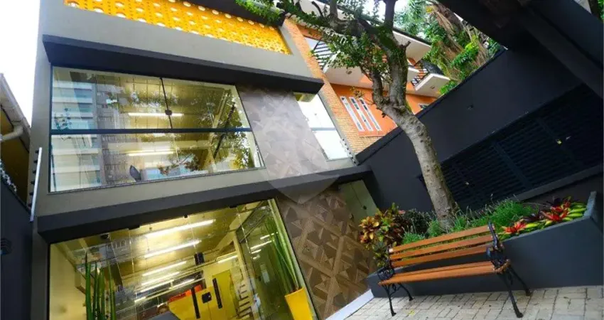 Prédio para alugar na Rua Volta Redonda, Campo Belo, São Paulo