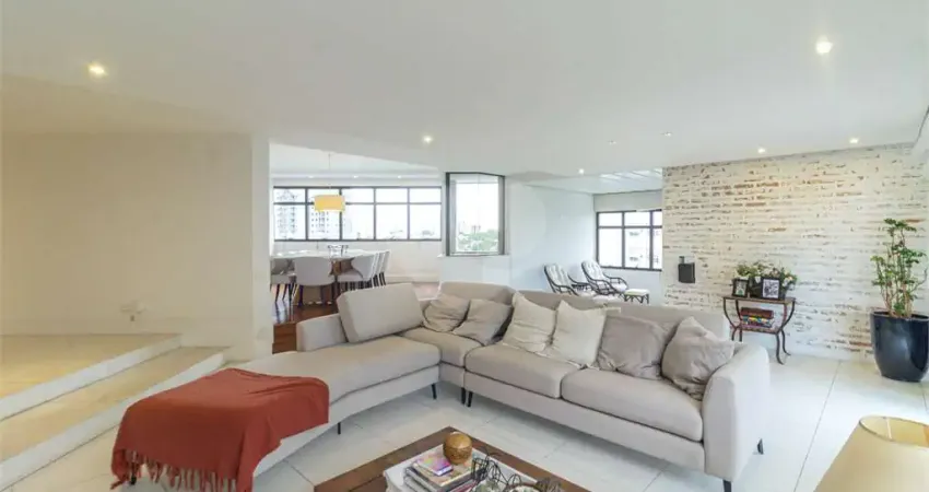 Apartamento com 4 quartos à venda na Rua Volta Redonda, Campo Belo, São Paulo