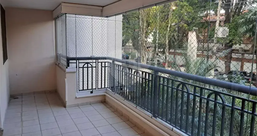 Apartamento com 3 quartos para alugar no Alto da Boa Vista, São Paulo 