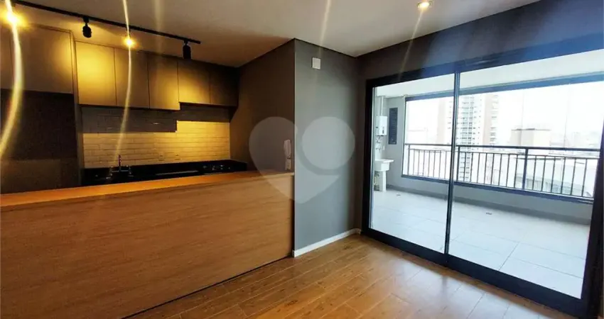 Apartamento com 2 quartos para alugar na Avenida Nossa Senhora do Sabará, Jardim Marajoara, São Paulo