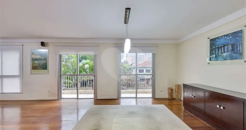Apartamento com 4 quartos à venda na Rua Morais de Barros, Campo Belo, São Paulo
