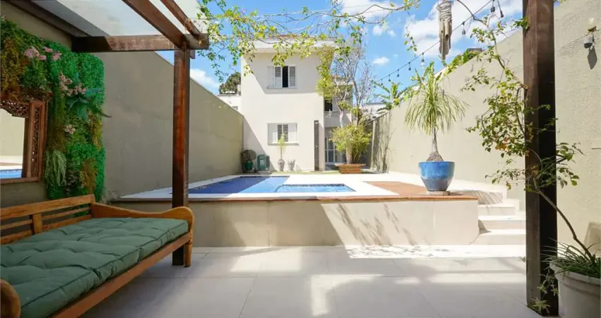 Casa com 3 quartos para alugar na Rua Tibiriçá, 580, Brooklin, São Paulo