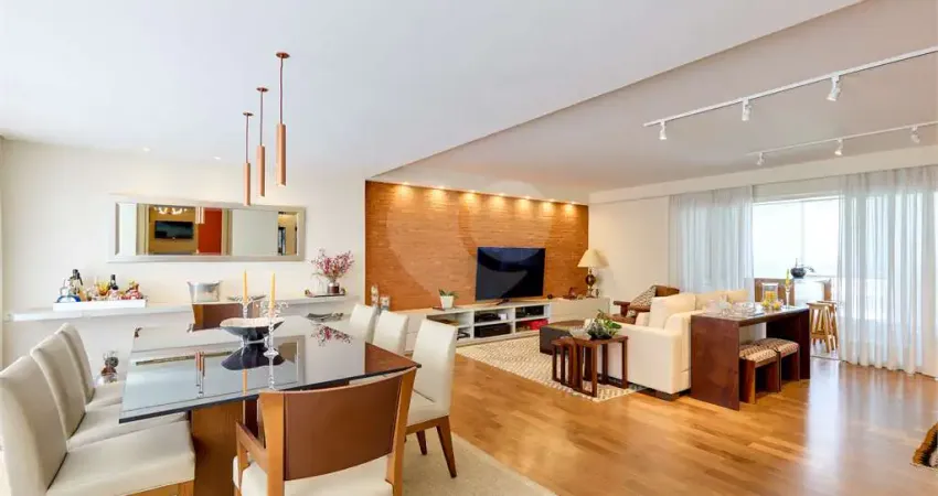 Apartamento à venda com 4 quartos, sendo 4 suítes, no condomínio Les Jardins Chácara Flora, São Paulo - SP