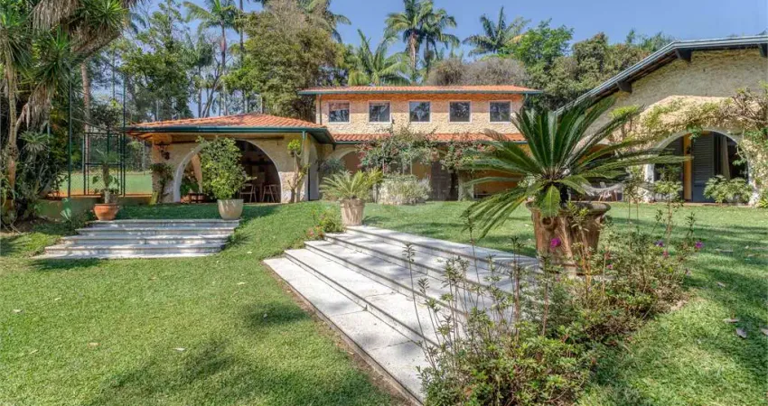 Terreno em condomínio fechado à venda na Chácara Flora, São Paulo