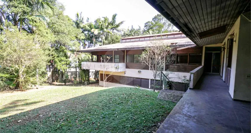 Terreno em condomínio fechado à venda na Chácara Flora, São Paulo