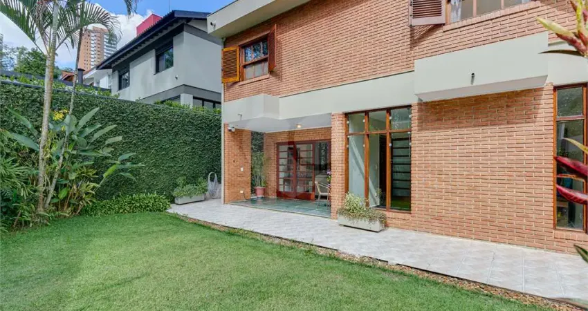 Terreno em condomínio fechado à venda no Panamby, São Paulo 