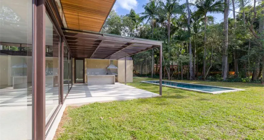 Terreno em condomínio fechado à venda na Chácara Flora, São Paulo