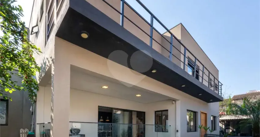 Casa com 3 quartos à venda na Avenida Portugal, 1057, Brooklin, São Paulo