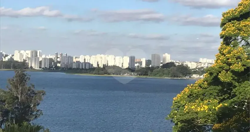 Casa com 4 quartos à venda em Guarapiranga, São Paulo 