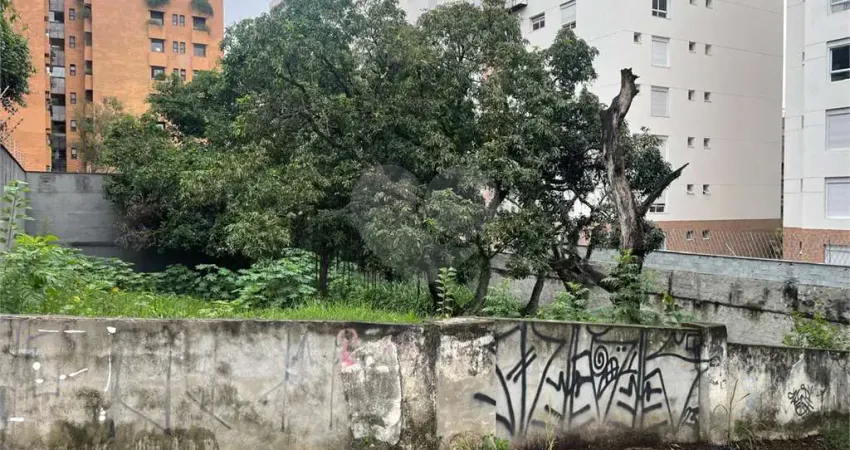 Terreno comercial à venda no Jardim Guedala, São Paulo 