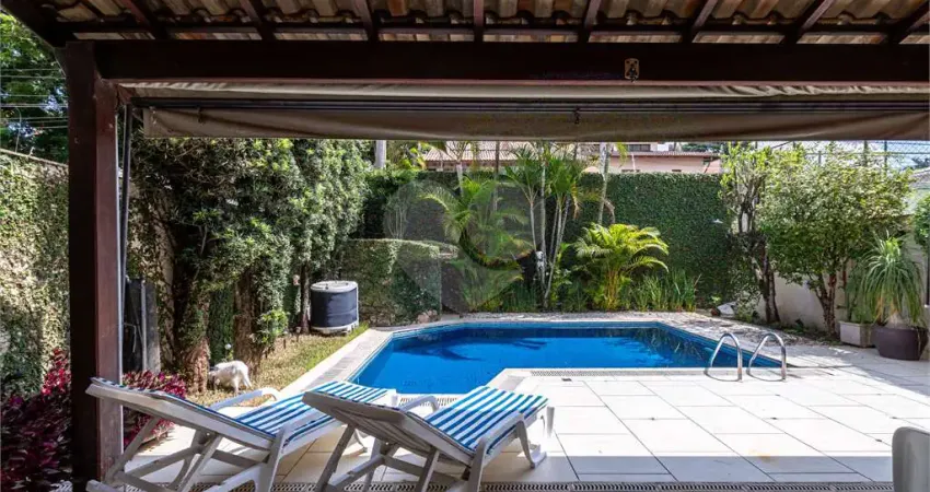 Terreno em condomínio fechado à venda na Chácara Flora, São Paulo 