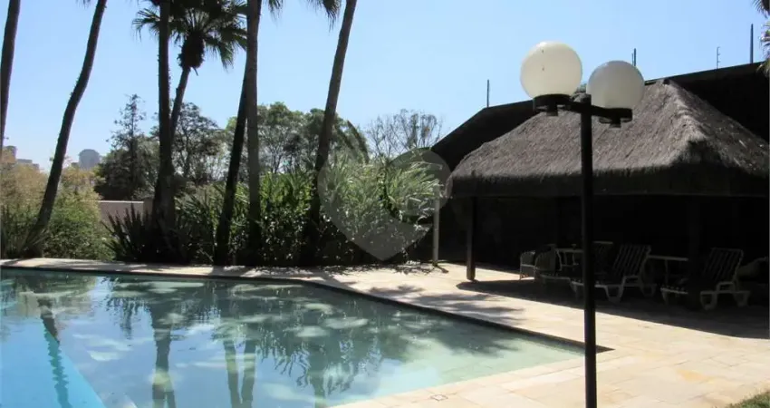 Terreno em condomínio fechado à venda no Alto da Boa Vista, São Paulo