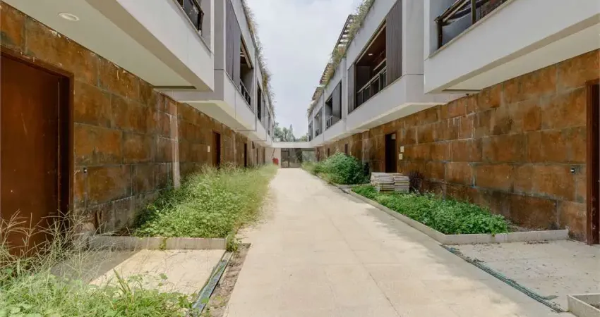 Terreno em condomínio fechado à venda no Alto da Boa Vista, São Paulo 
