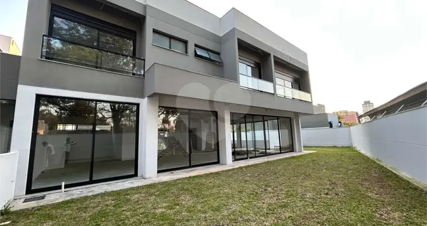 Terreno em condomínio fechado à venda no Alto da Boa Vista, São Paulo 